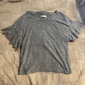 Abercrombie & Fitch Gray T-shirt